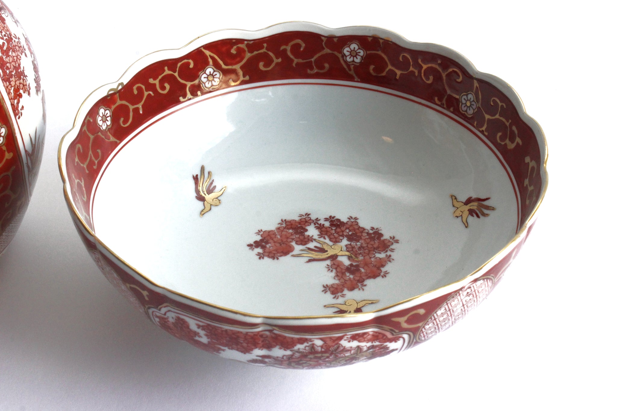 1970s Authentic Japanese Imari Ginger Jar & Decorative Matching Bowl