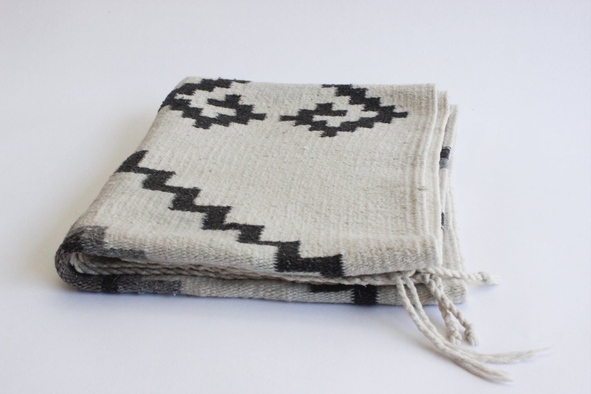 Mexican Area Rug, Small Geometric Pattern Rug, Woven Wool Accent Rug