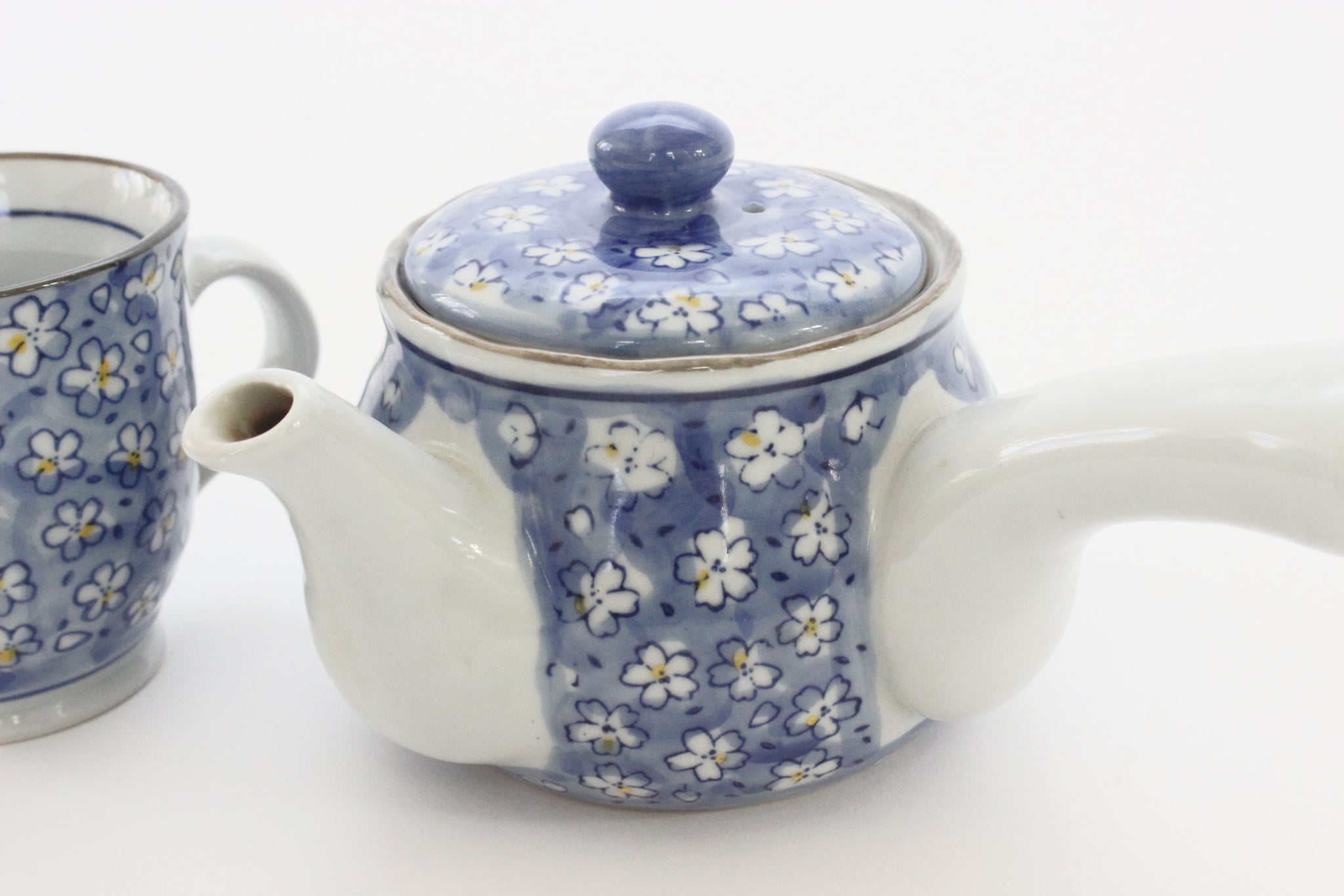 Individual Serving Teapot & Teacup, Vintage Teapot with Painted Daisies