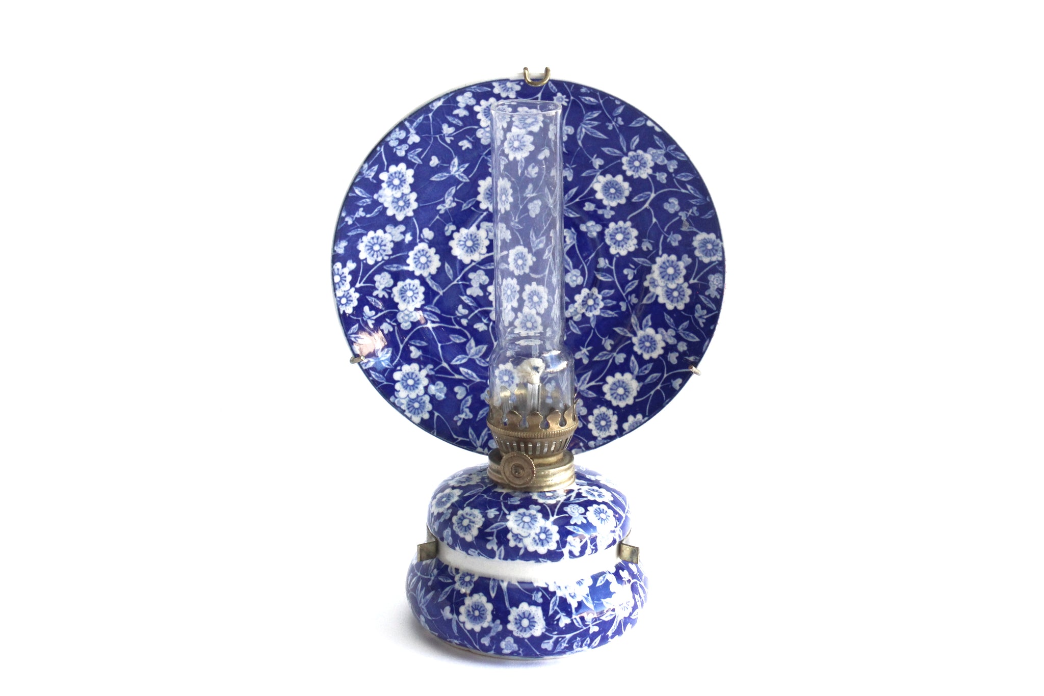 vintage blue and white chinoiserie home decor