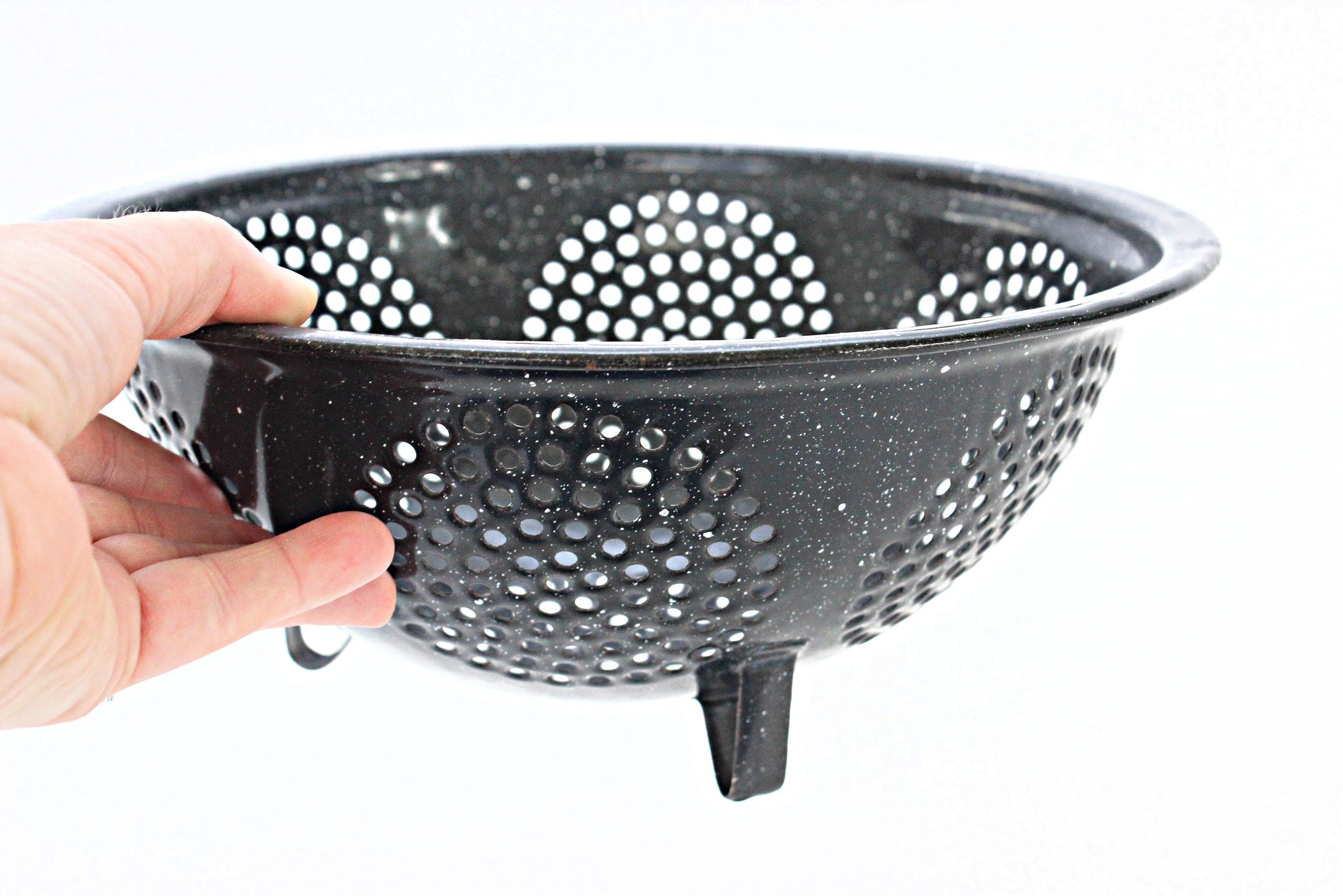 sustainable cookware vintage enamel strainer colander