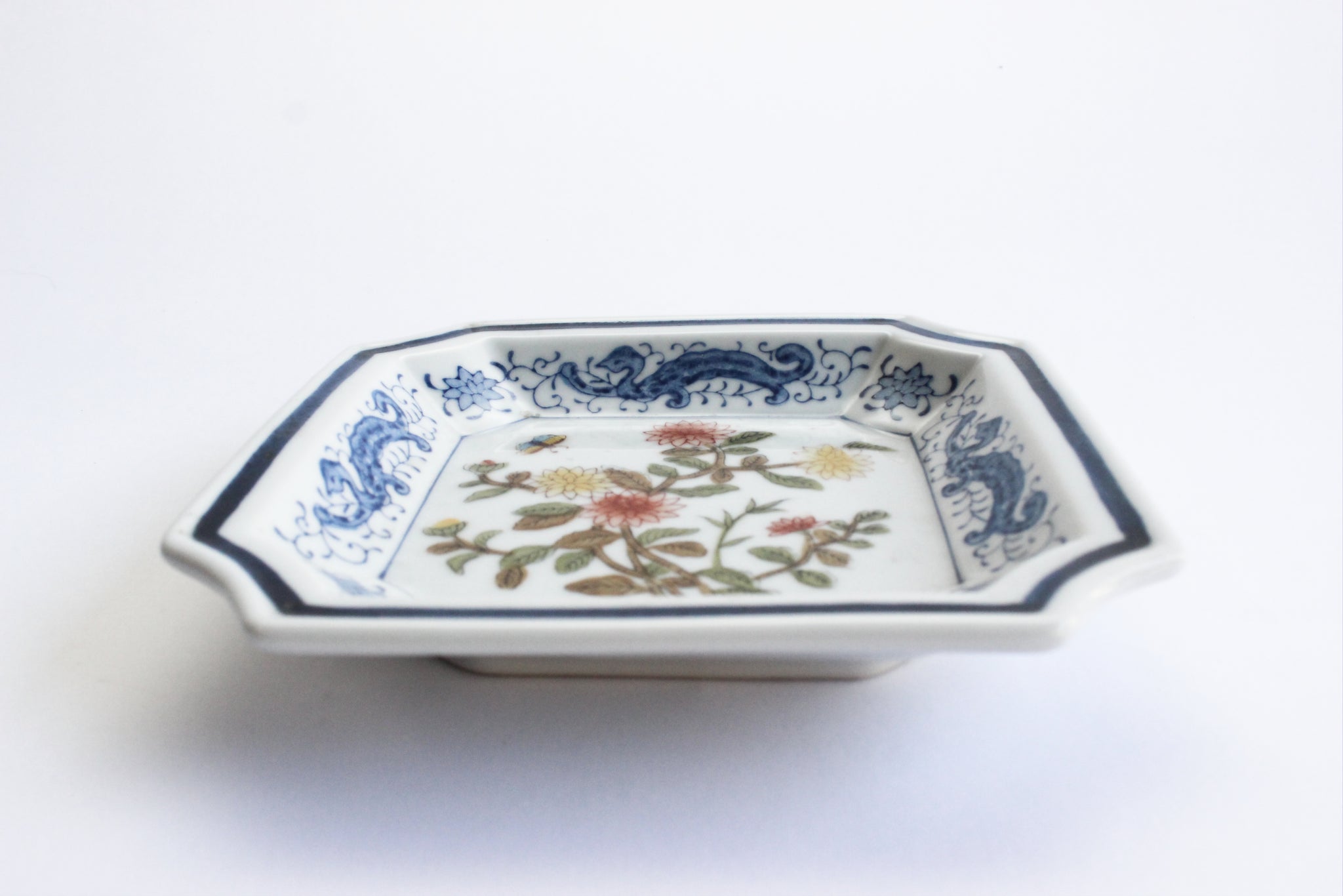 Decorative Chinese Porcelain Plate, Jewelry & Trinket Plate