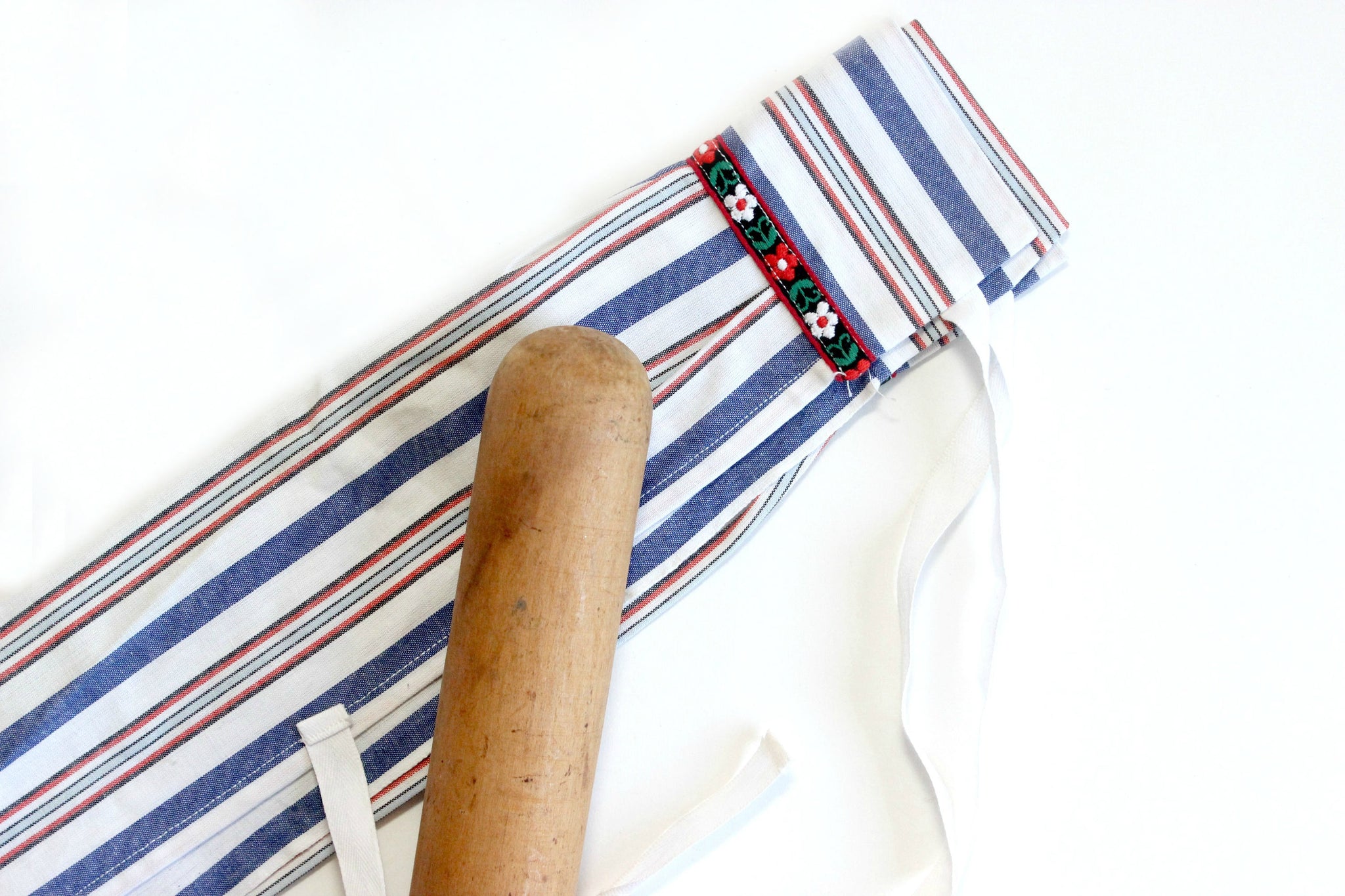 Child's Apron, Vintage Blue & Red Striped Apron
