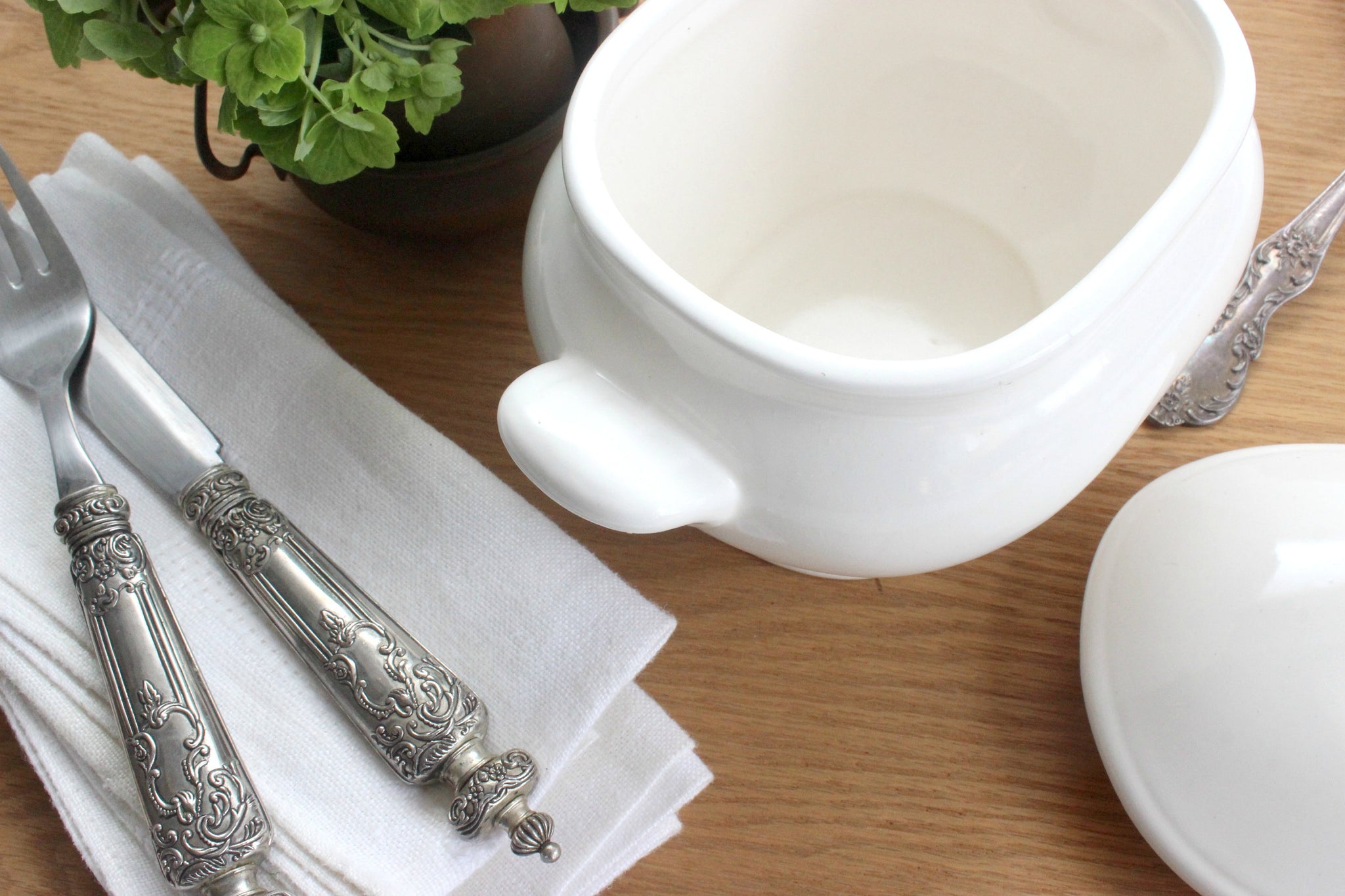 White Ceramic Serving Dish, Vintage Bowl with Lid, Small Casserole Dish