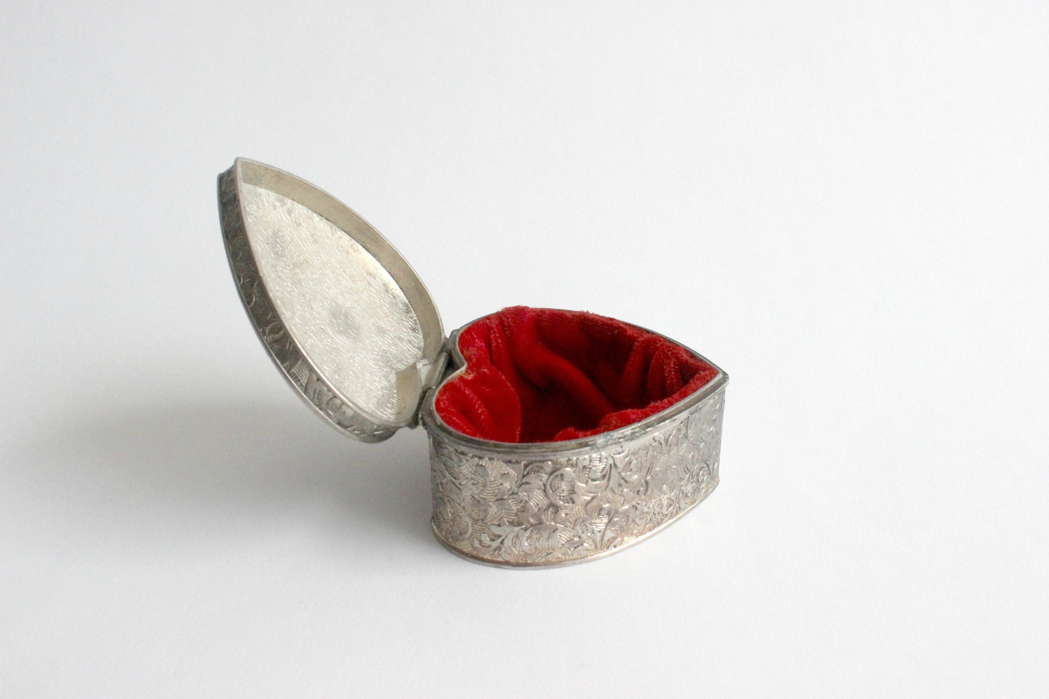 Silver Plated Jewelry Box, Heart Shaped Gift Box