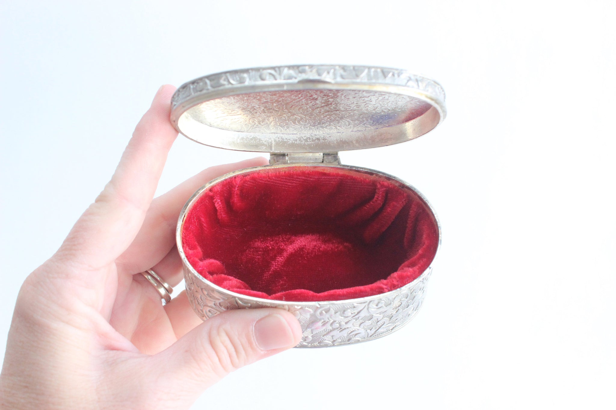 Silver Plated Jewelry Box, Oval Gift Box