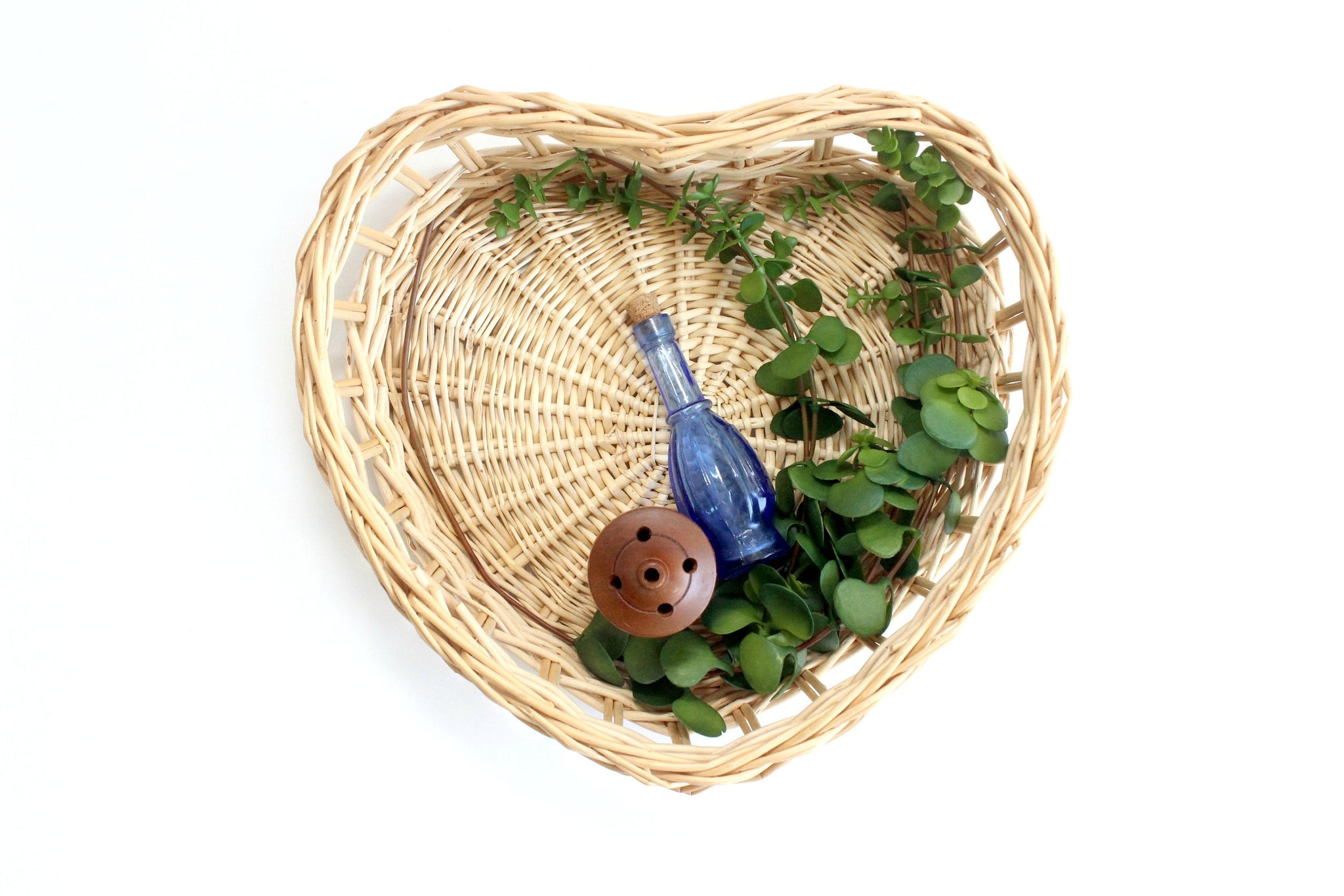 Heart Shaped Wicker Basket Tray, Valentine's Day Gift