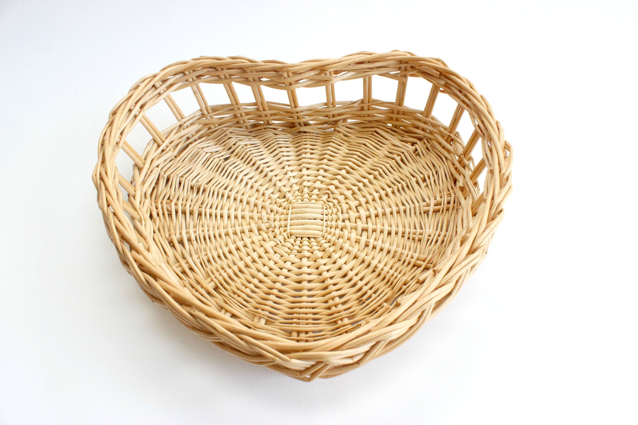 Heart Shaped Wicker Basket Tray, Valentine's Day Gift