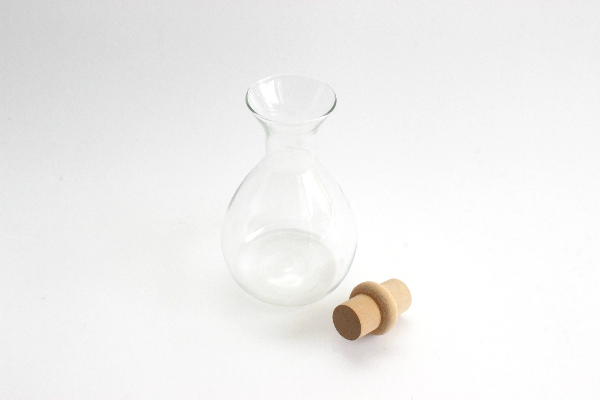 Pyrex Wine Carafe, Vintage Glass Decanter