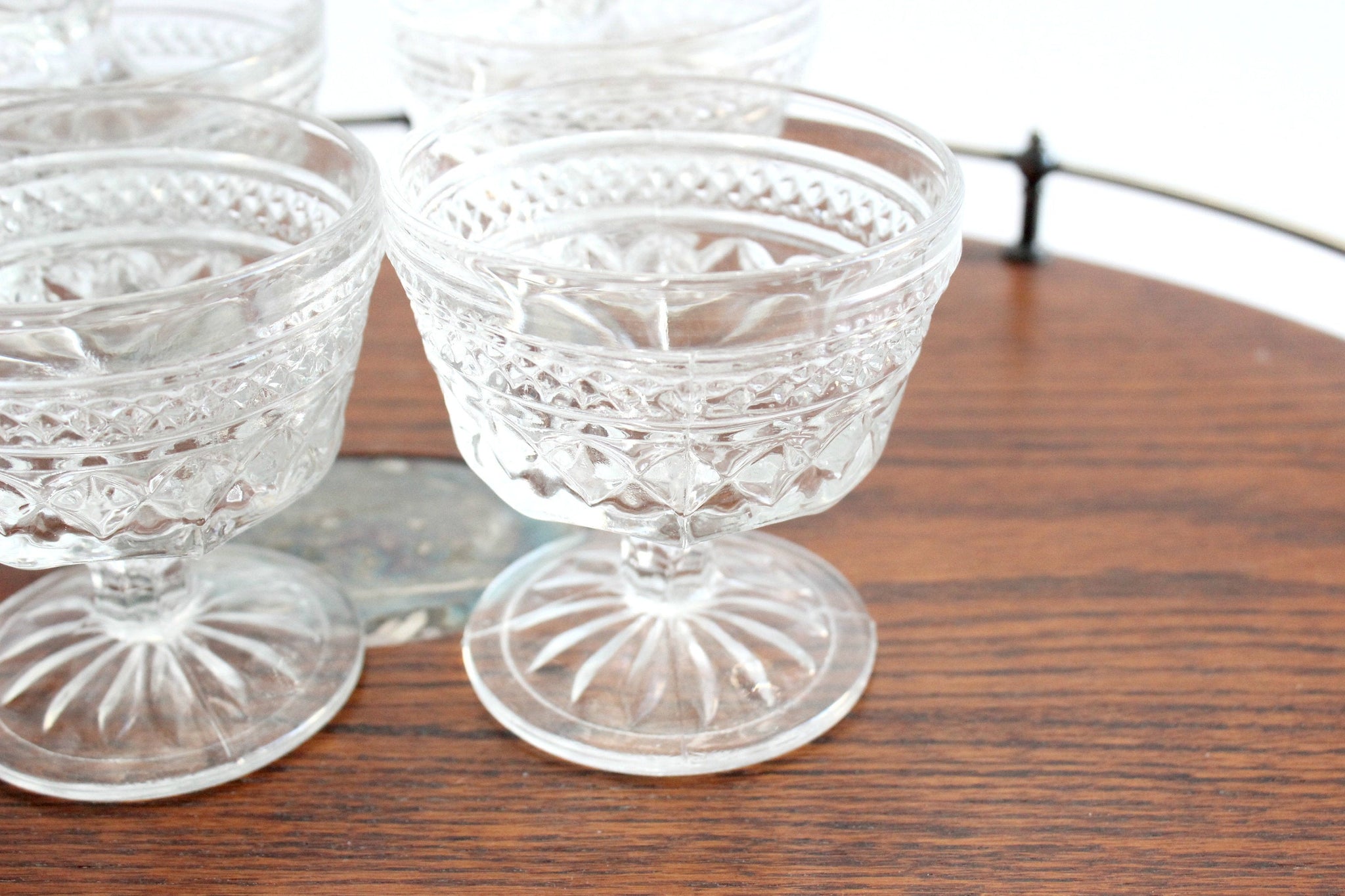 Ice Cream Sundae Cups, Dessert Bowls, Vintage Glassware