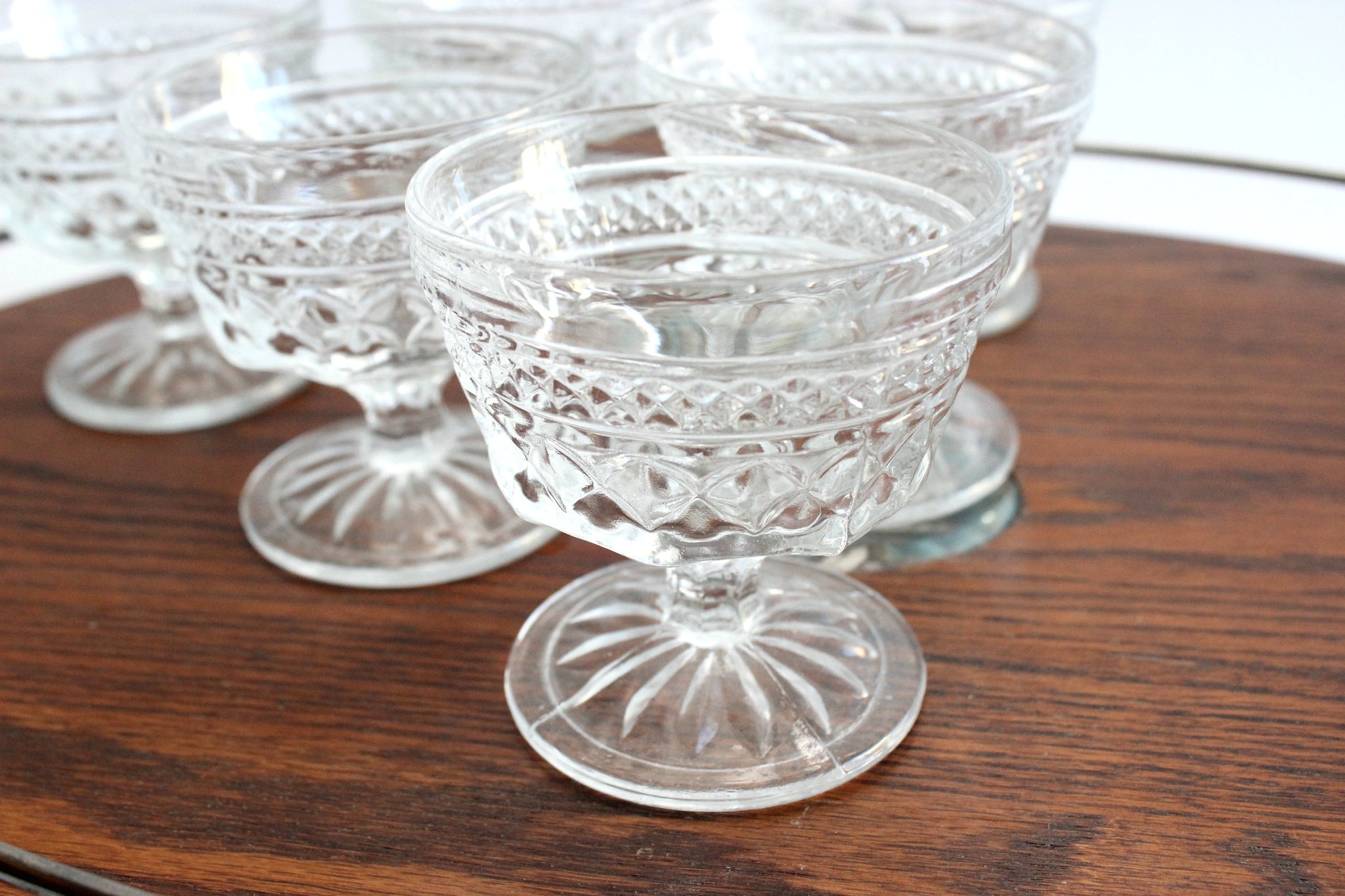 Ice Cream Sundae Cups, Dessert Bowls, Vintage Glassware