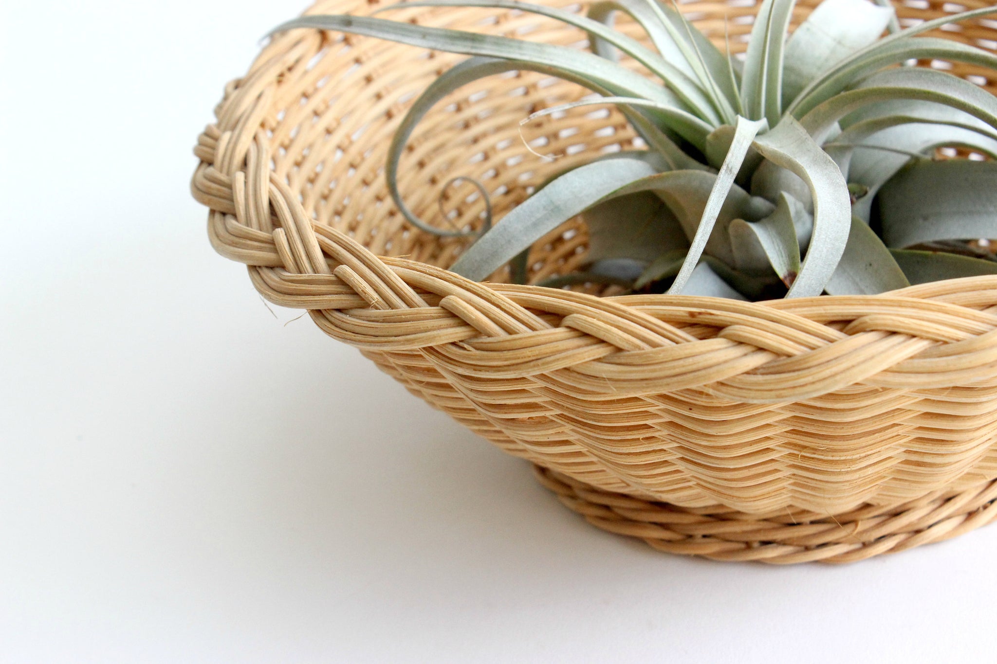 Vintage Wicker Basket Bowl, Natural Woven Fruit Bowl
