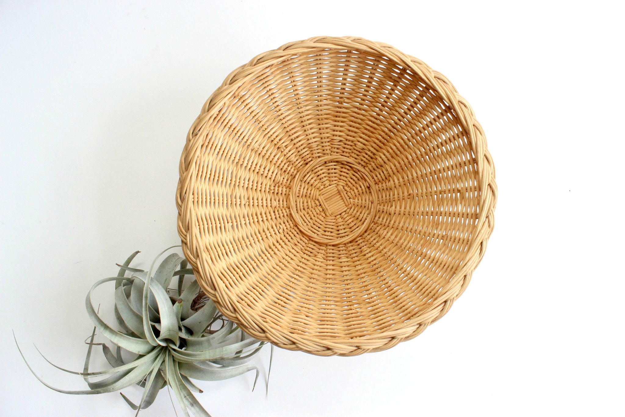 Vintage Wicker Basket Bowl, Natural Woven Fruit Bowl