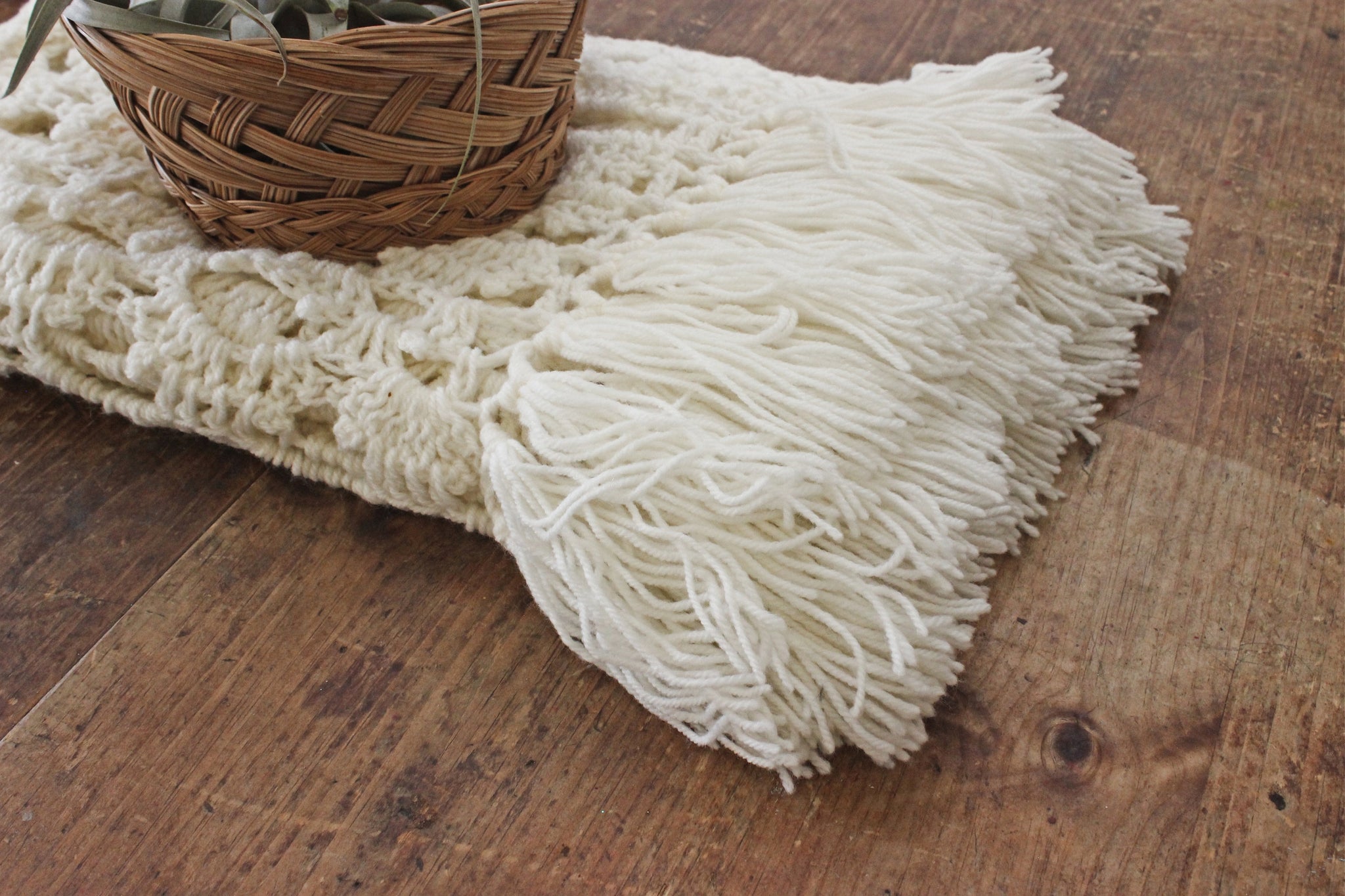 Vintage White Crochet Scarf, Knit Shoulder Wrap, Table Runner