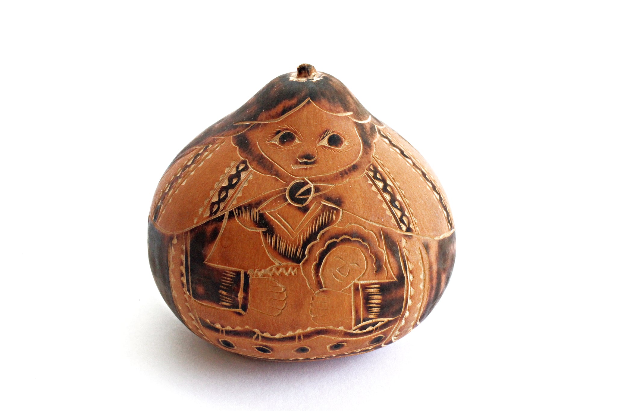 Mates Burilados, Peruvian Folk Art, Etched Decorative Gourd