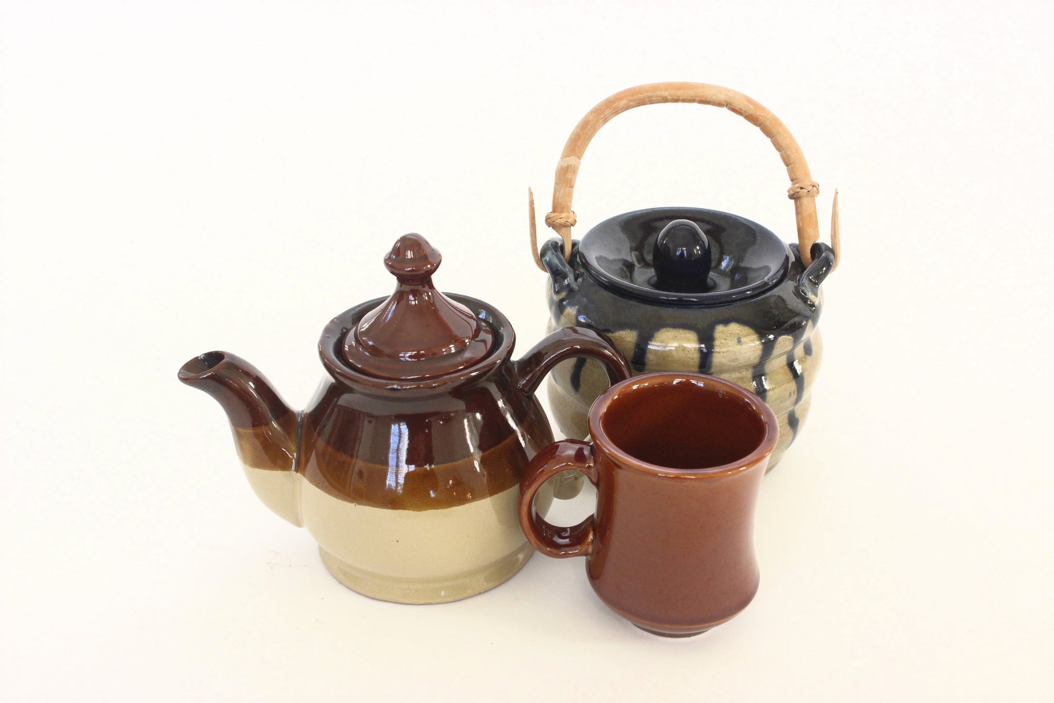 Stoneware Spice Jar with Lid, Kitchen Container with Handle