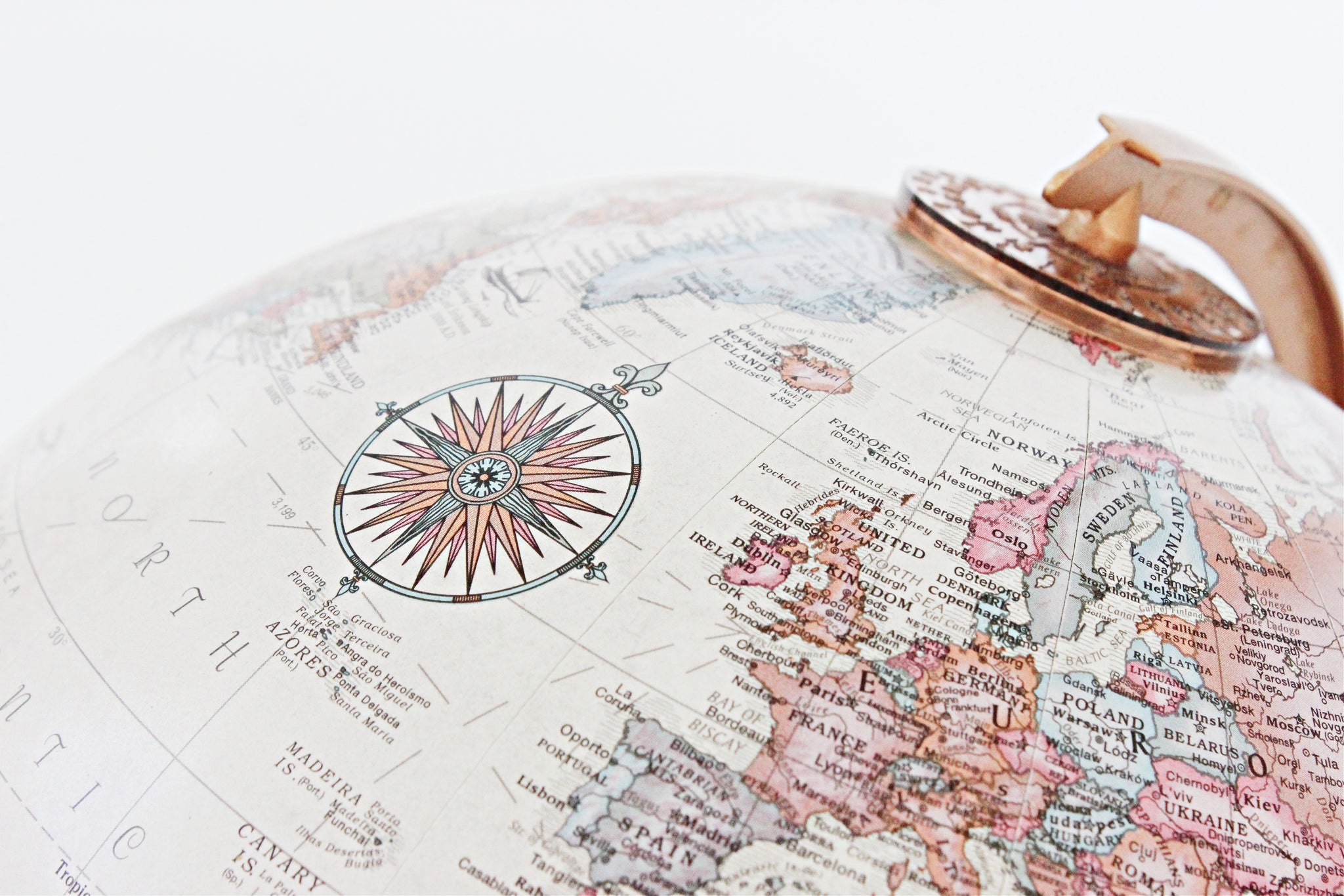 Vintage Replogle Globe, 9 Inch "World Classic" Series Globe