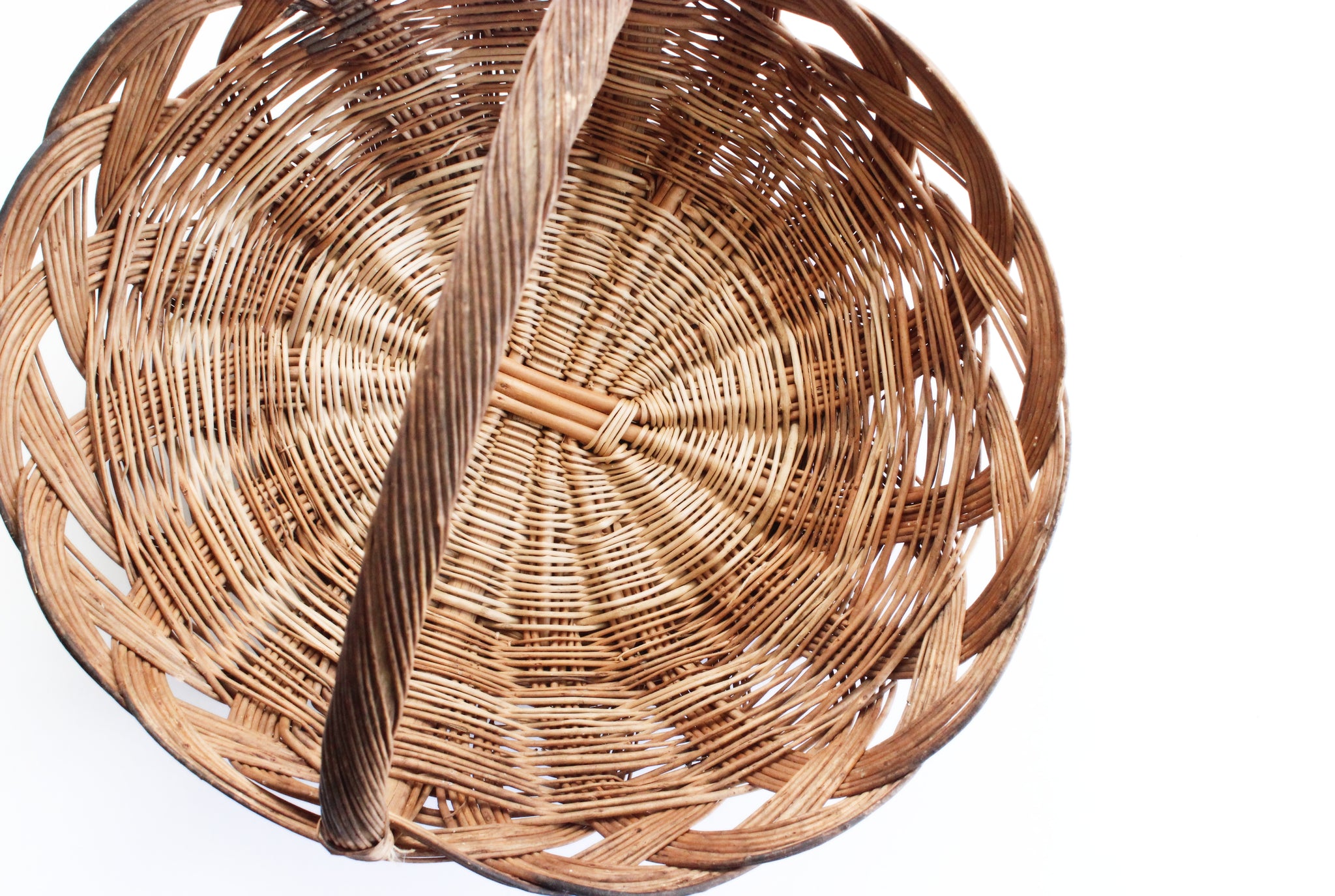 Vintage Mexican Basket, Woven Willow Basket, Kitchen Basket with Handle