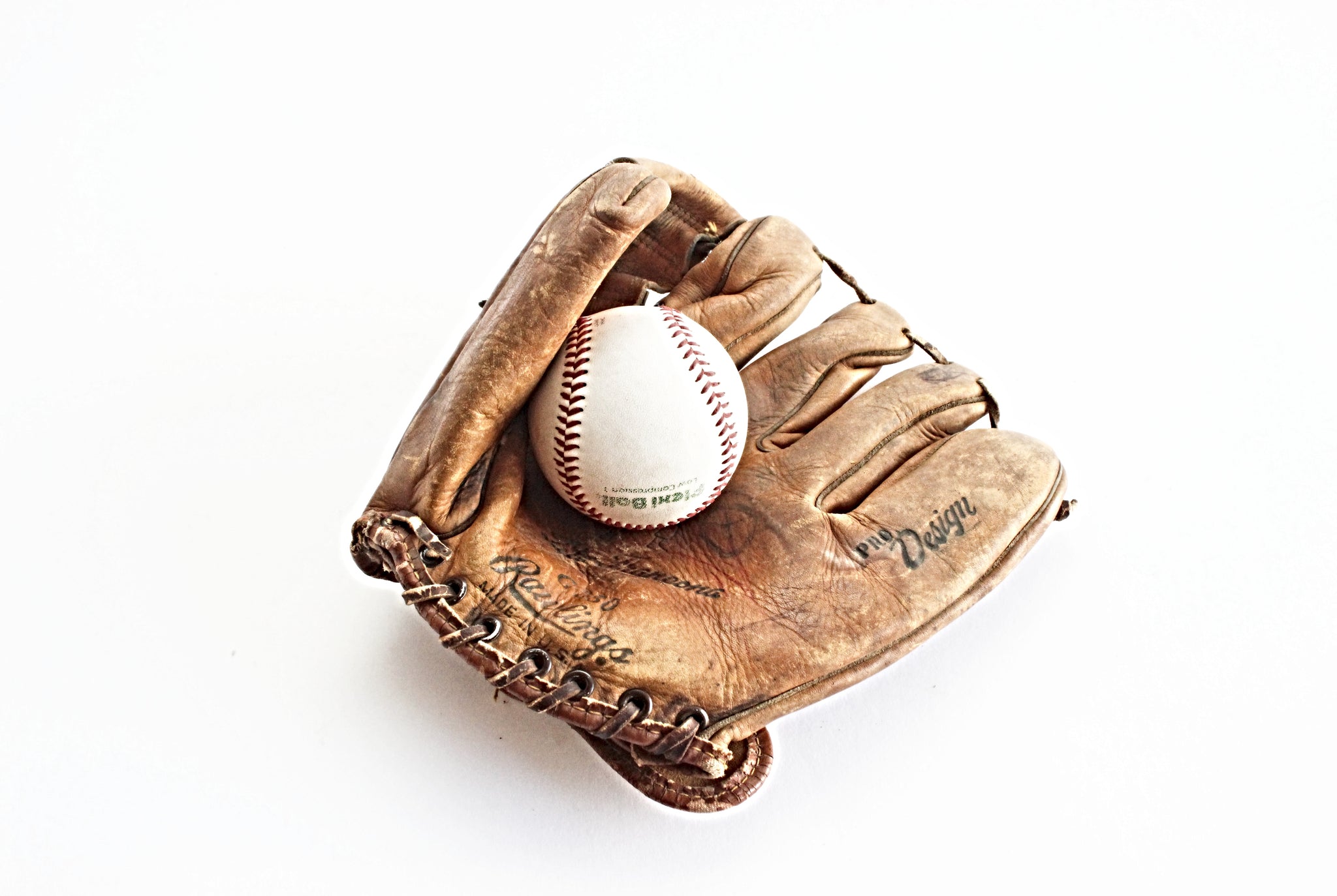 vintage Rawlings baseball glove