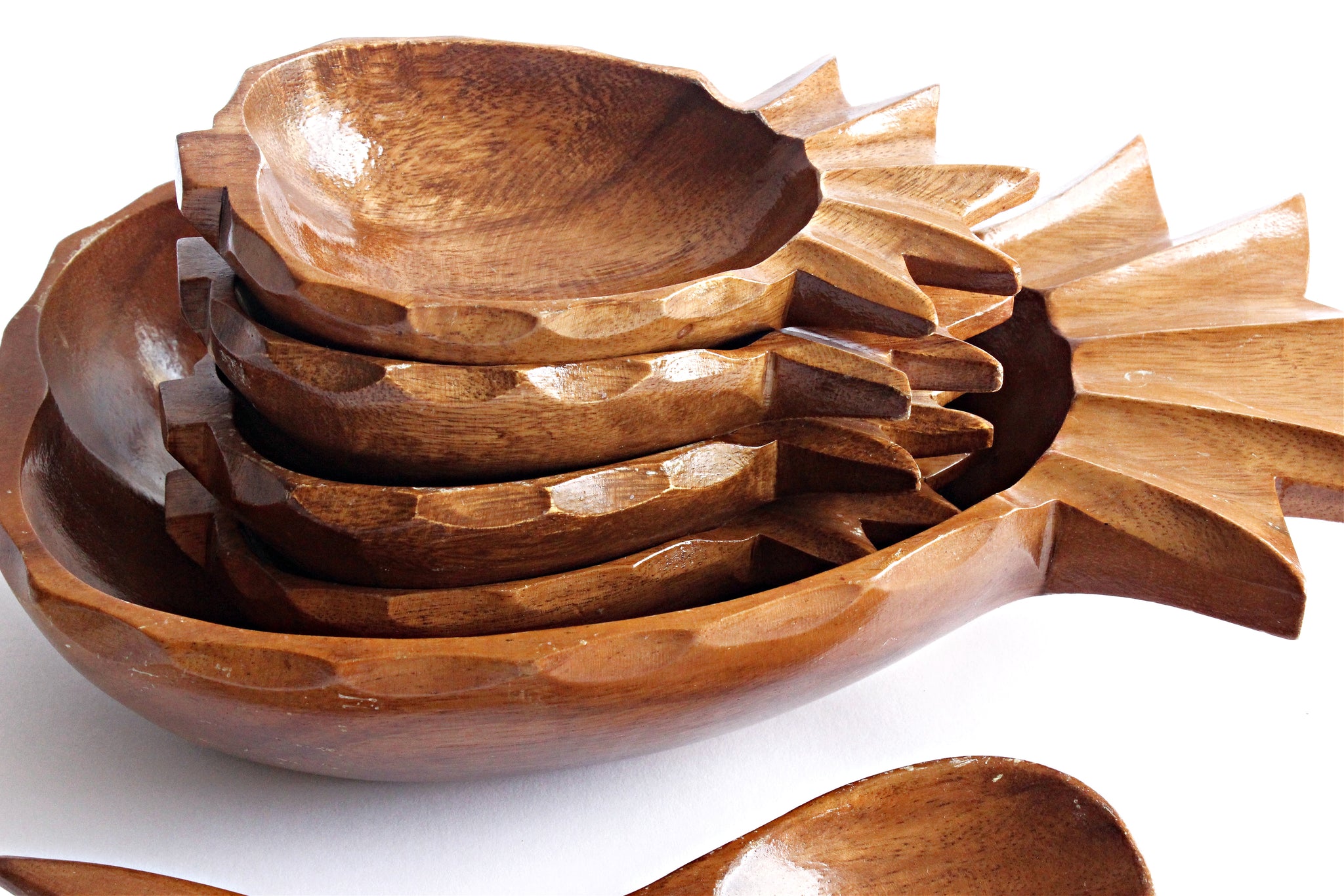 sustainable kitchen servingware