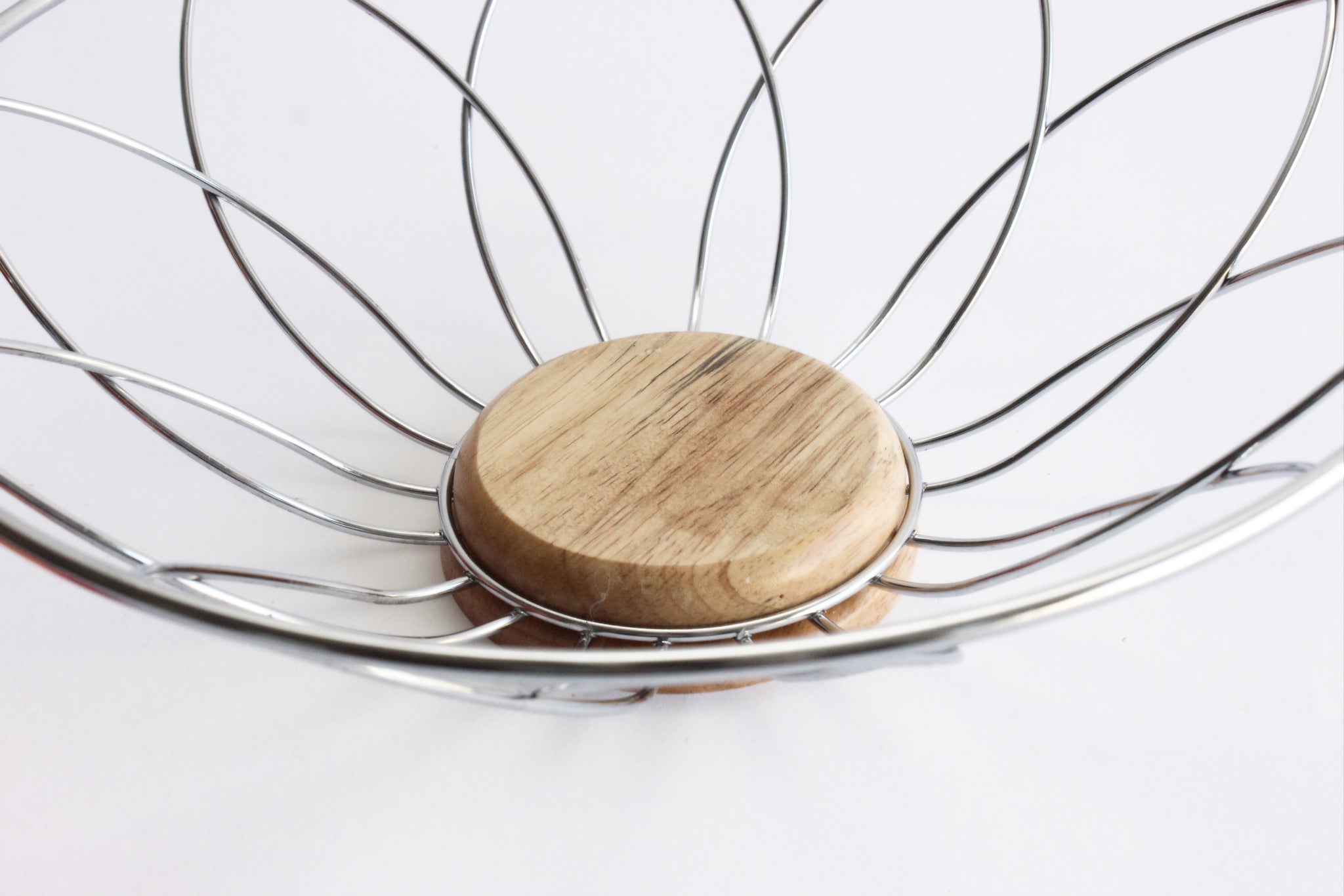 Stainless Steel Wire Bowls, Set of 2 1980s Kitchen Bowls