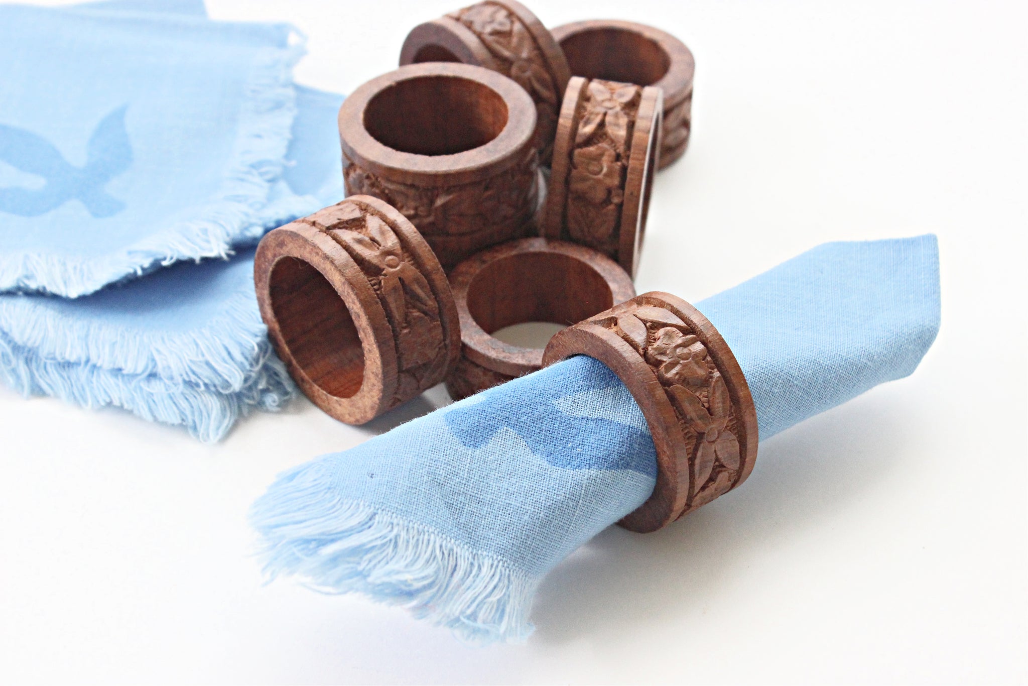 Vintage Wood Napkin Rings, Set of 8 Hand Carved Napkin Rings