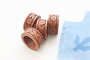 Vintage Wood Napkin Rings, Set of 4 Carved Napkin Holders