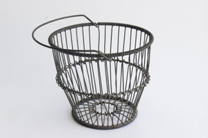 Rustic Metal Farmhouse Egg Basket, Vintage Wire Basket