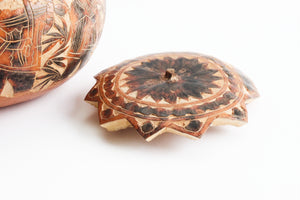 Mates Burilados, Peruvian Folk Art, Etched Decorative Gourd